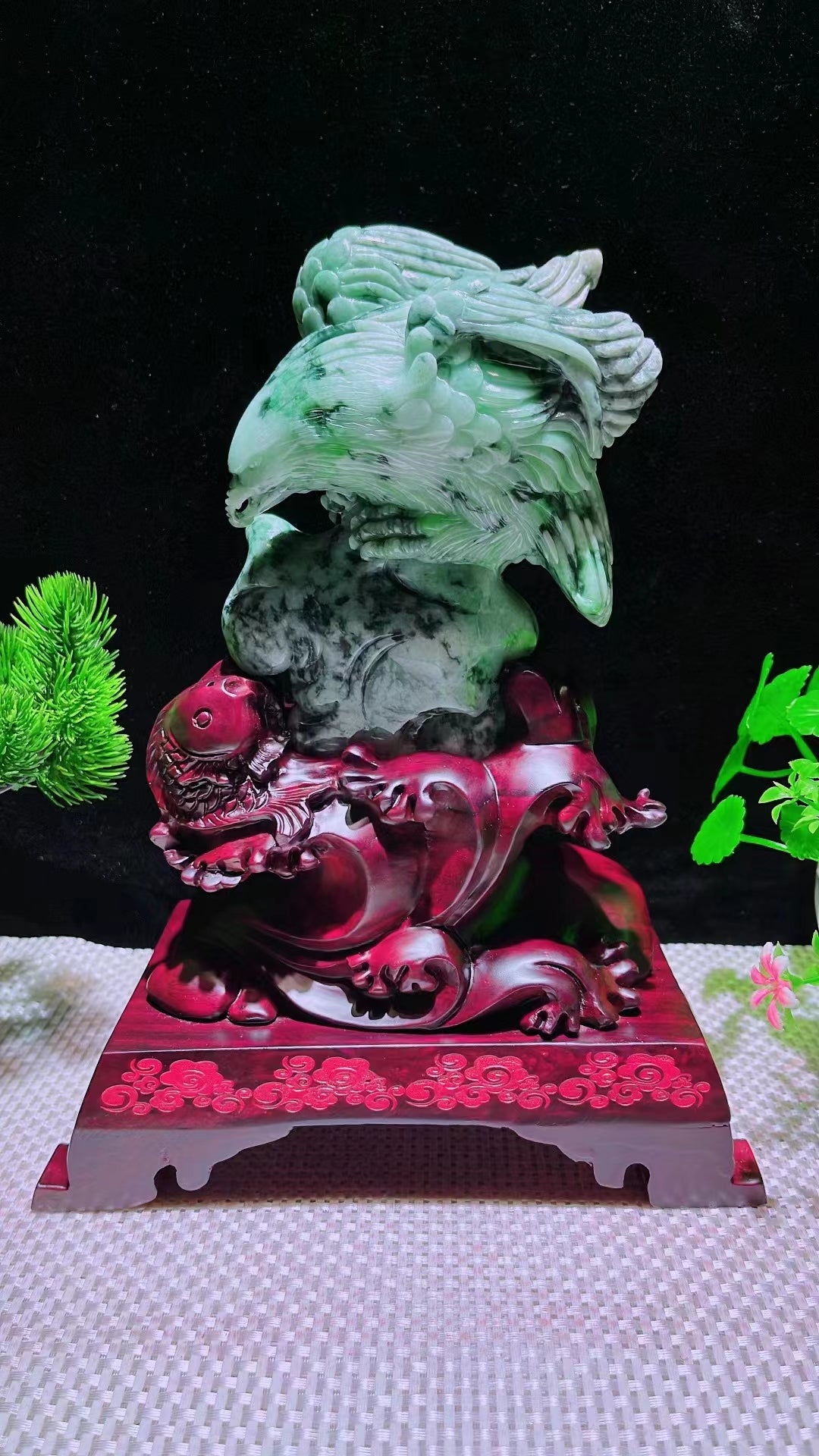Burmese Jadeite Jade Grade A hand carved eagle statue